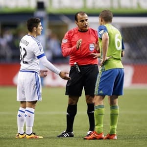 referee